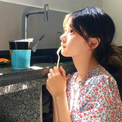 钢铁少女团2
